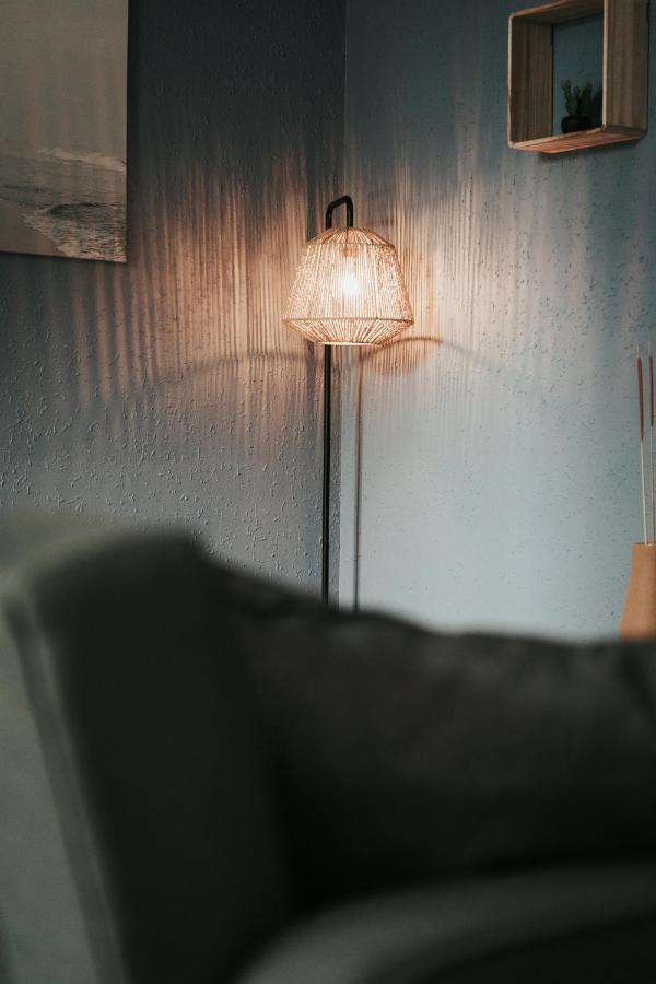 Cosy T2 Renove, Proche Centre-Ville-Fibre/Netflix モンリュソン エクステリア 写真